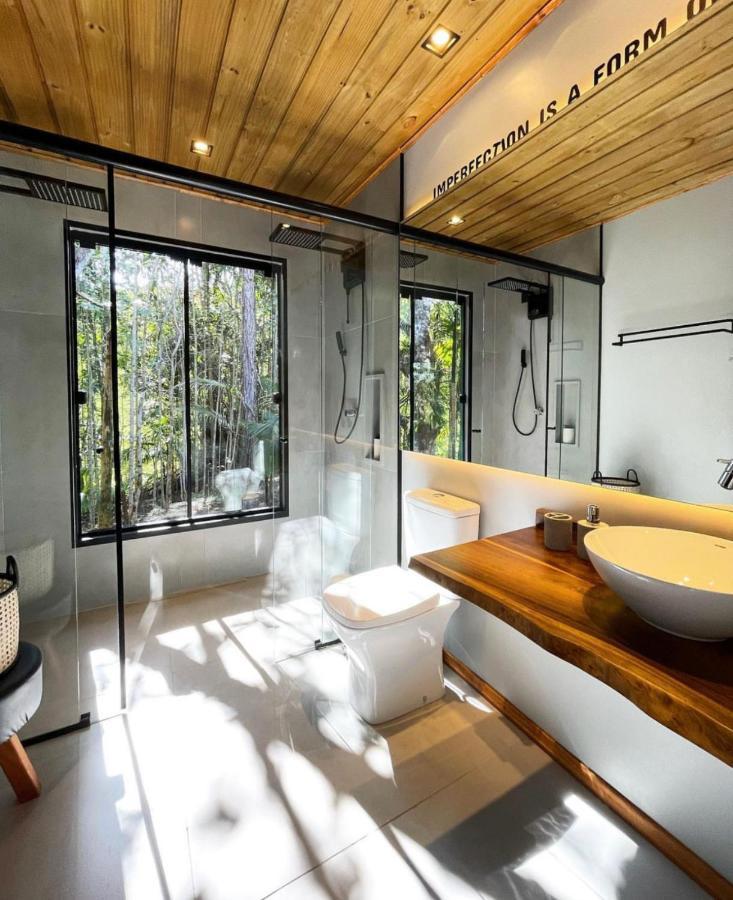 Cabana Equipada Em Meio A Natureza Em 波梅罗迪 外观 照片